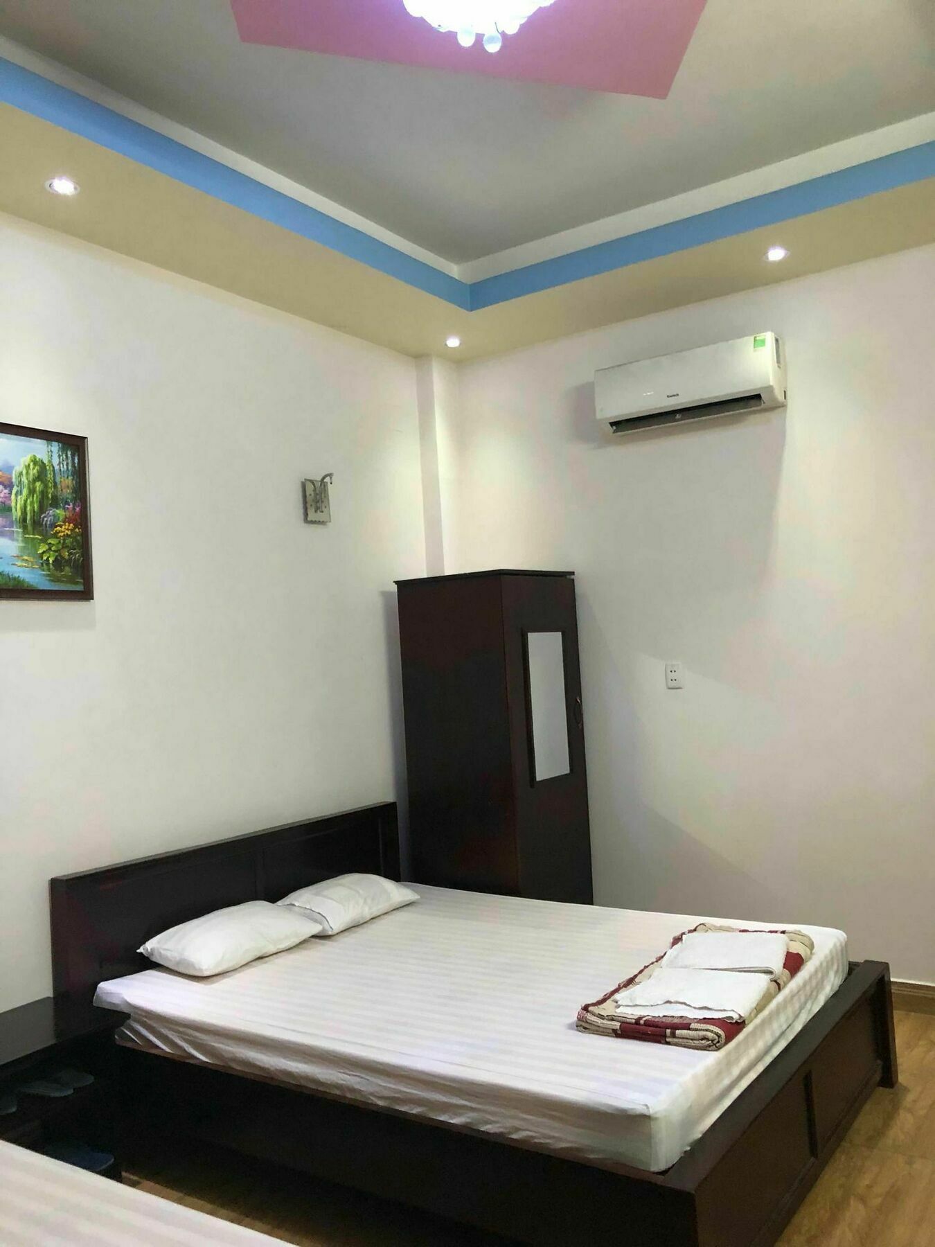 Oyo 395 Anh Quoc Hotel Ho Chi Minh-stad Buitenkant foto