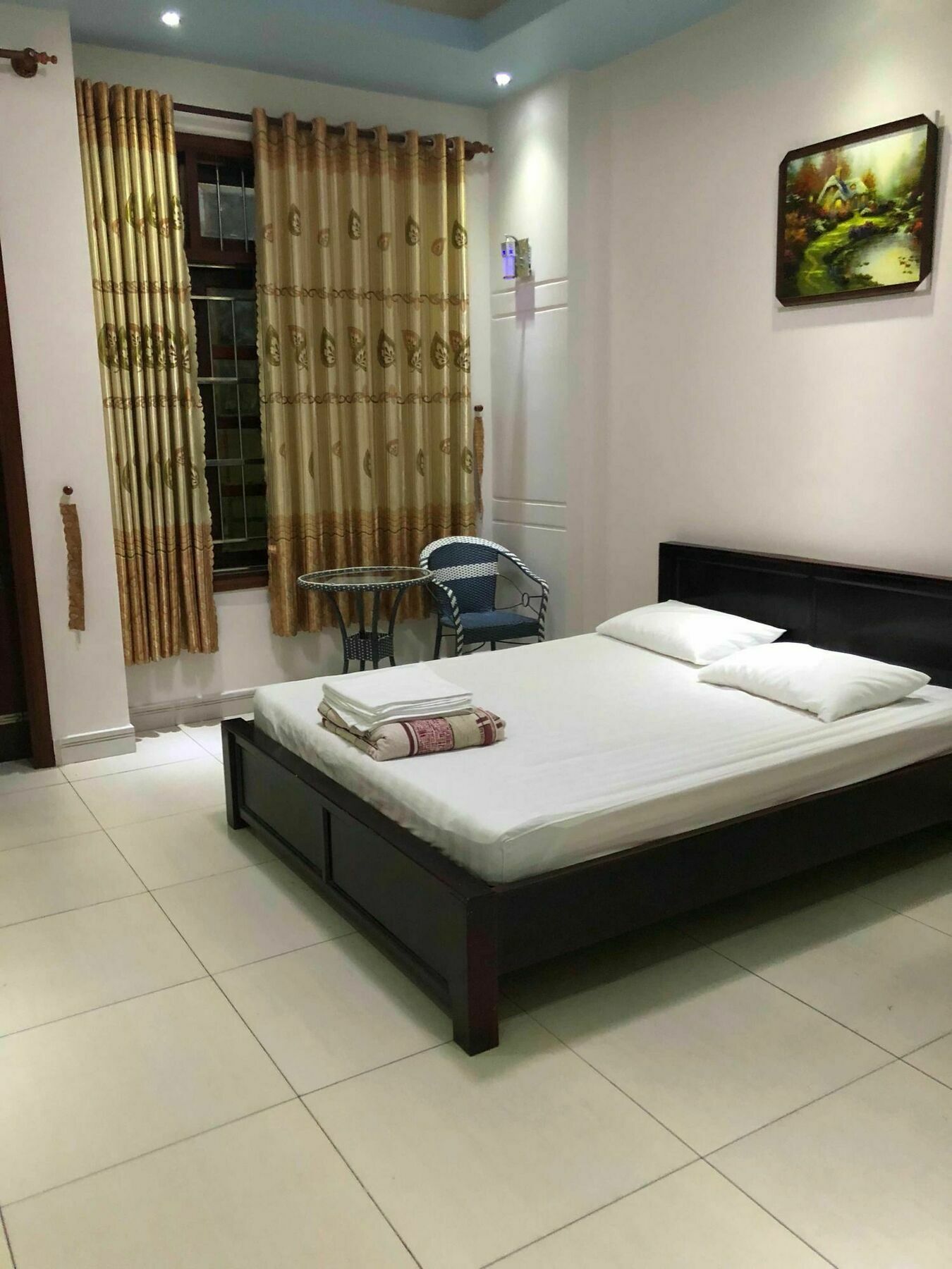 Oyo 395 Anh Quoc Hotel Ho Chi Minh-stad Buitenkant foto